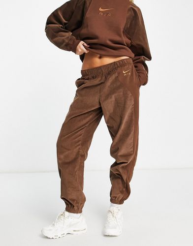 Air - Pantalon de jogging en velours côtelé - cacao - Nike - Modalova