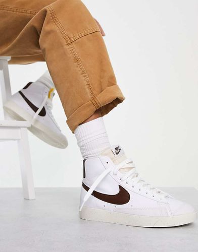 Blazer '77 Next - Baskets mi-hautes - et marron cacao - Nike - Modalova