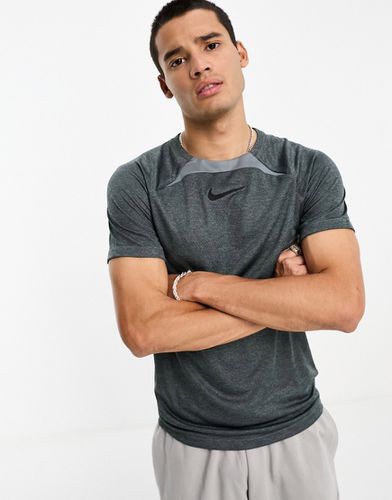 Academy - T-shirt Dri-Fit à manches courtes - Nike Football - Modalova