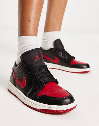 Nike - Air 1 Low - Baskets basses - Noir/rouge sport - Jordan - Modalova