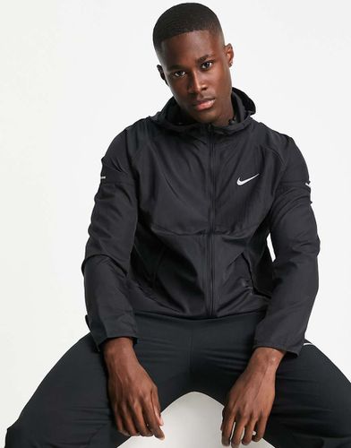 Essentials - Veste - Nike Running - Modalova