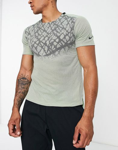 Run Division Techknit Ultra - T-shirt - Volt - Nike Running - Modalova