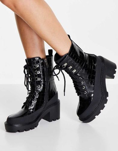 Simmi London - Bottes vernies effet croco à lacets - Simmi Shoes - Modalova