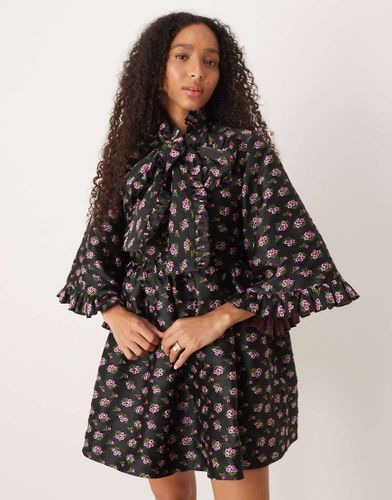 Robe courte en jacquard  imprim fleuri et col lavallire oversize - Sister Jane - Modalova