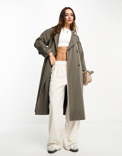 Trench-coat fluide - Chocolat - Stradivarius - Modalova