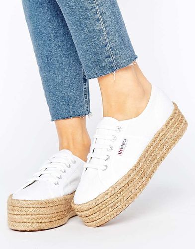 Baskets plateformes style espadrilles - Superga - Modalova