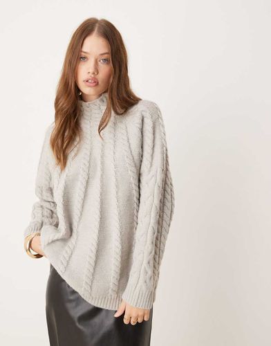 Pull en maille torsadée chunky - Gris clair - Pretty Lavish - Modalova