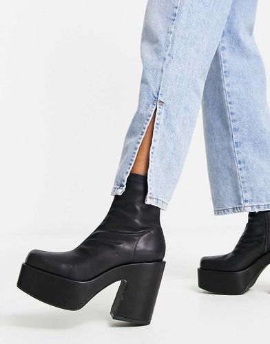 Bottines à plateforme en similicuir - Pull & bear - Modalova