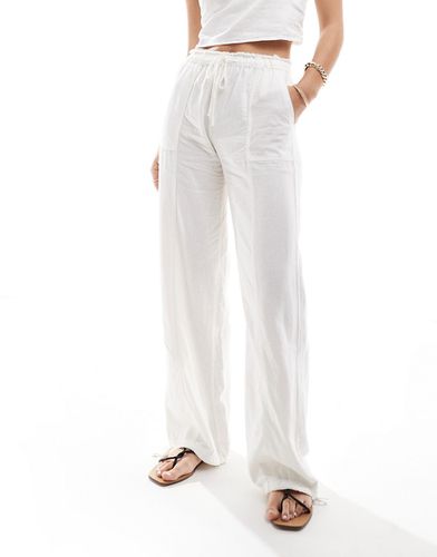 Pantalon d'ensemble en lin avec bords effilochés à la taille - Pull & bear - Modalova