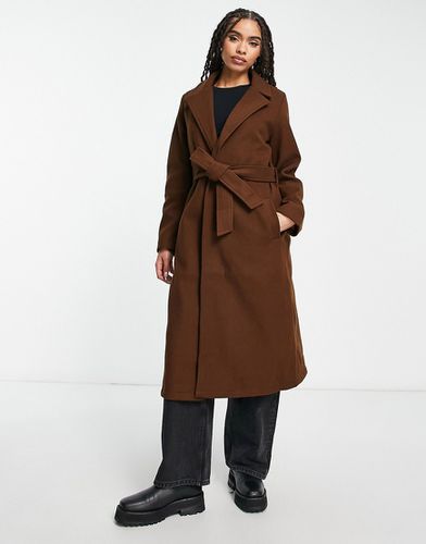 Manteau long à ceinture - chocolat - Qed London - Modalova