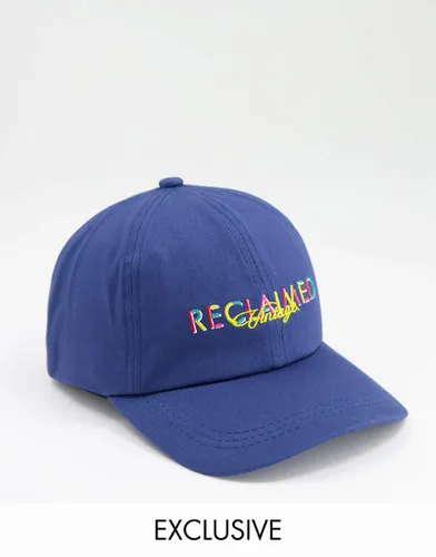 Inspired - Casquette unisexe à logo arc-en-ciel - Bleu marine - Reclaimed Vintage - Modalova