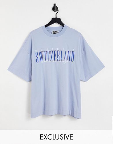 Inspired - T-shirt à imprimé pays - - MBLUE - Reclaimed Vintage - Modalova