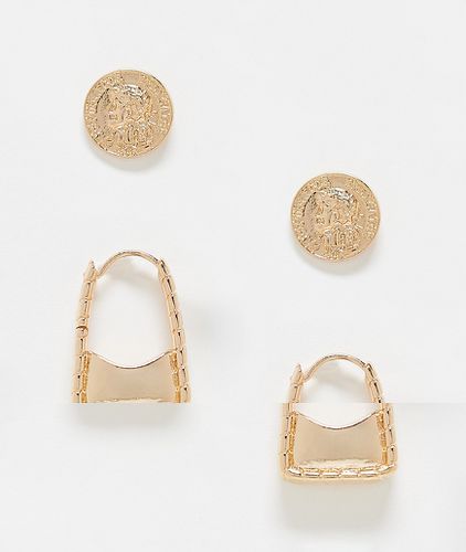 Lot de 2 paires de boucles d'oreilles en forme de sac à main et pièce de monnaie - Reclaimed Vintage - Modalova