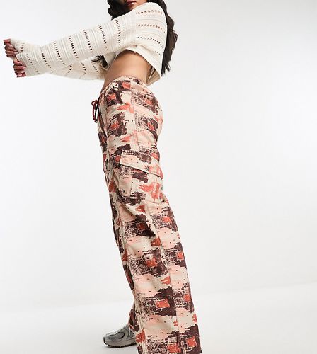 Pantalon cargo à imprimé camouflage - Reclaimed Vintage - Modalova