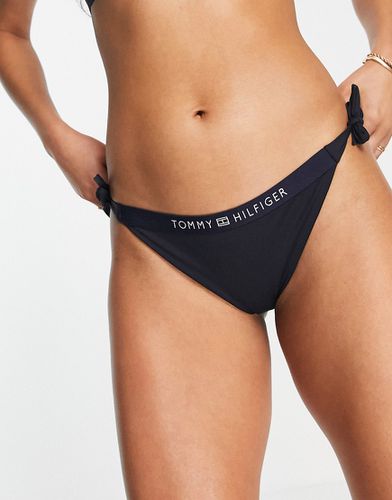 Bas de bikini échancré à logo noué sur les côtés - Tommy Hilfiger - Modalova