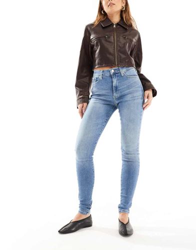 Sylvia - Jean skinny à taille haute - Tommy Jeans - Modalova