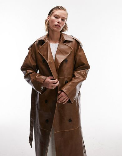 Trench-coat long en similicuir - Fauve délavé - Topshop - Modalova