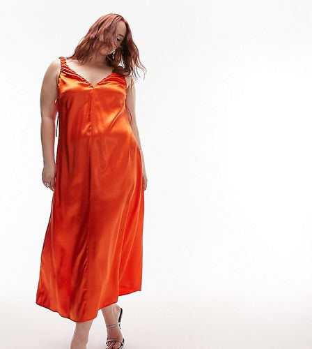 Robe nuisette froncée en satin - Topshop Curve - Modalova