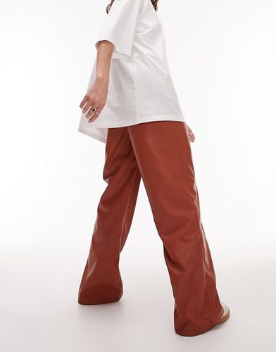 Pantalon large en imitation cuir - Topshop - Modalova