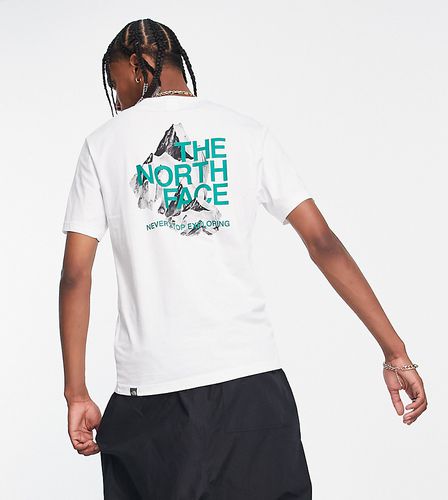 T-shirt avec imprimé montagne ombragée au dos - - Exclusivité ASOS - The North Face - Modalova