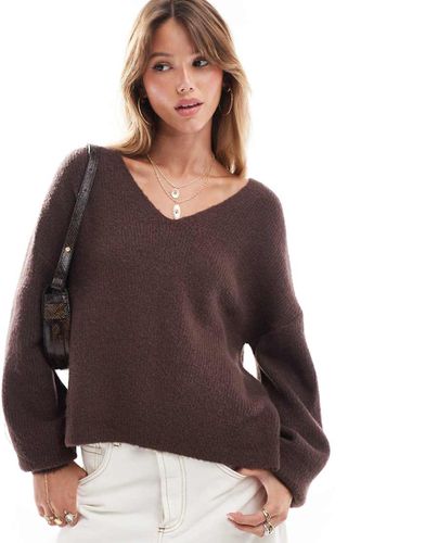 Pull souple et duveteux à col V - Threadbare - Modalova