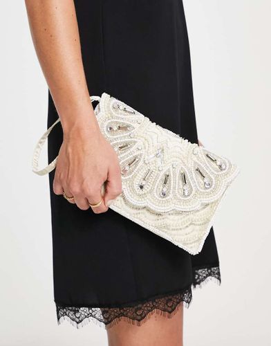 Pochette enveloppe festonnée ornée de perles - True Decadence - Modalova