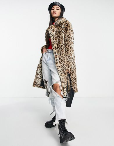 Manteau en fausse fourrure à imprimé léopard - Urbancode - Modalova