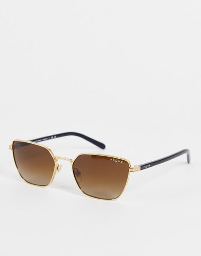 X Hailey Bieber - Lunettes de soleil yeux de chat en métal - Or rose - Vogue - Modalova