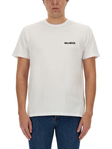 Woolrich t-shirt with logo - woolrich - Modalova