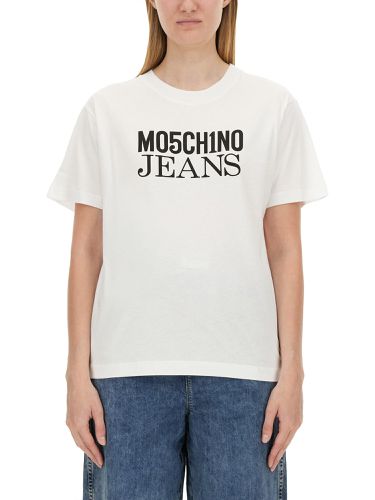 Moschino jeans t-shirt with logo - moschino jeans - Modalova