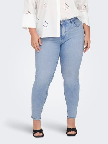 ONLY ONLDAISY PUSH UP FLARED - Flared Jeans - medium blue denim/blue denim  