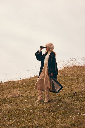 Belted Faux-Leather Midi Skirt en Beige taille: XS chez Anthropologie - Caballero - Modalova