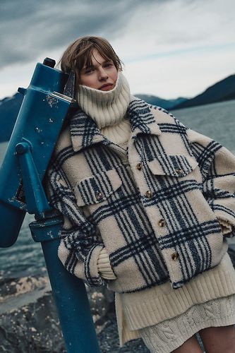 Shacket en sherpa à carreaux en taille: S chez Anthropologie - Pilcro - Modalova