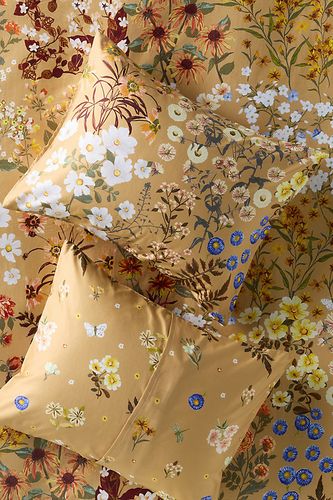 Les taies d'oreiller en satin de coton bio imprimé par , lot de 2 en Yellow chez Anthropologie - Maeve - Modalova