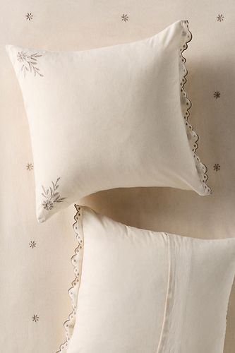 Housse de coussin Olivia en mélange coton-lin brodée de fleurs en chez - Anthropologie - Modalova