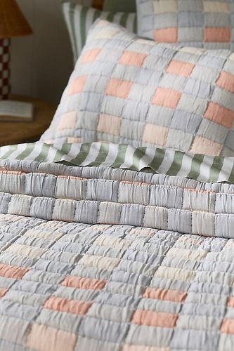 Dessus-de-lit matelassé Sonya chez - Anthropologie - Modalova