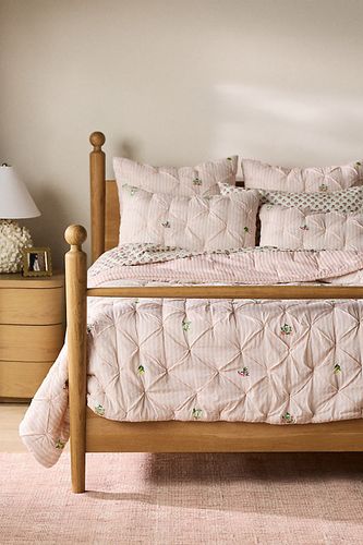 Couvre-lit brodé d'icônes florales en voile de coton Emilia en taille: Sk quilts chez - Anthropologie - Modalova