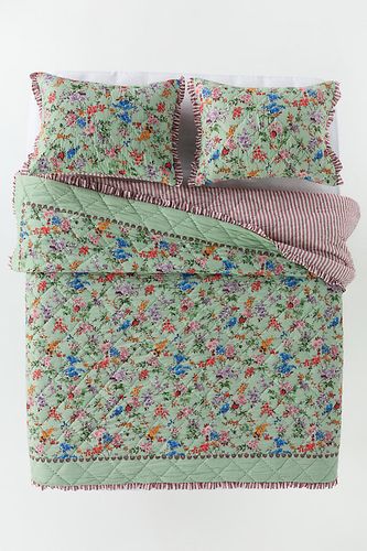 Couvre-lit matelassé à volants imprimé floral en voile de coton chez - Anthropologie - Modalova