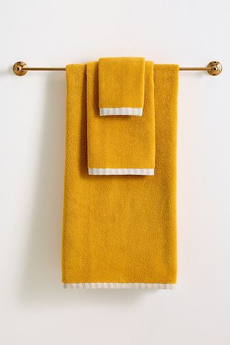 Collection de Serviettes en Coton Doux Sloane avec Bordure Rayée en chez - Anthropologie - Modalova
