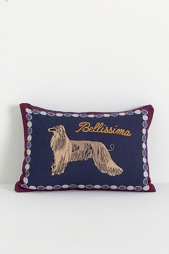 Coussin en coton Bennett avec broderie de chien en taille: 14" x 20" chez - Anthropologie - Modalova