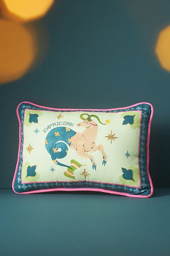 Coussin Mini Zodiaque Brodé en Coton Stargazer en chez Anthropologie - Lou Benesch - Modalova