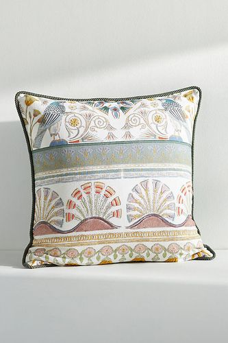 Farrah Hand-Embroidered Cushion taille: 20 in sq chez - Anthropologie - Modalova