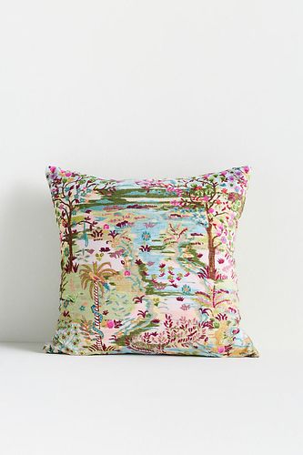 Coussin en Velours Imprimé Judarn taille: 18" sq chez - Anthropologie - Modalova