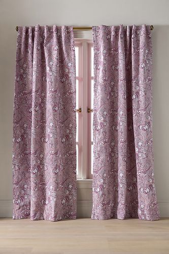 Rideau Julie Jacquard Oiseau en Pink taille: 108" chez - Anthropologie - Modalova