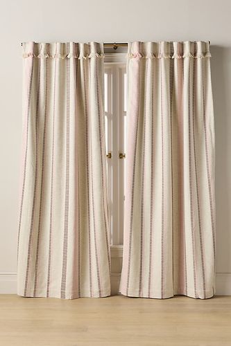 Rideau occultant tissé en mélange de coton à rayures assemblées en Brown taille: 108" chez - Anthropologie - Modalova