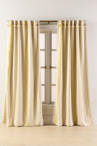 Rideau occultant tissé en mélange de coton à rayures assemblées en Yellow taille: 50 x 84 chez - Anthropologie - Modalova