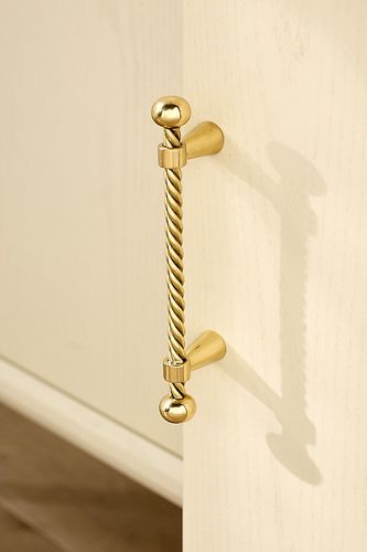 Poignée en laiton à corde torsadée Maude en Brown taille: 6" chez - Anthropologie - Modalova