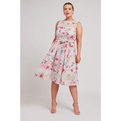 Curve Pink Floral Print Skater Dress, Grande Taille & Courbes - Yours London - Modalova