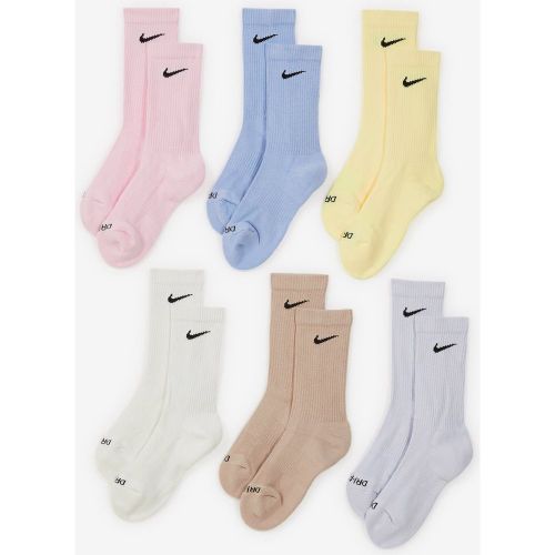 Ce lot de 6 paires de chaussettes Nike Cushion Crew vous laisse le choix pour accessoiriser toutes vos tenues. Avec leur conception rembourrée et leu - 15159520103 - Modalova