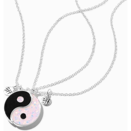 Colliers à pendentif qui changent de couleur en réaction aux UV yin et yang best friends - Lot de 2 - Claire's - Modalova
